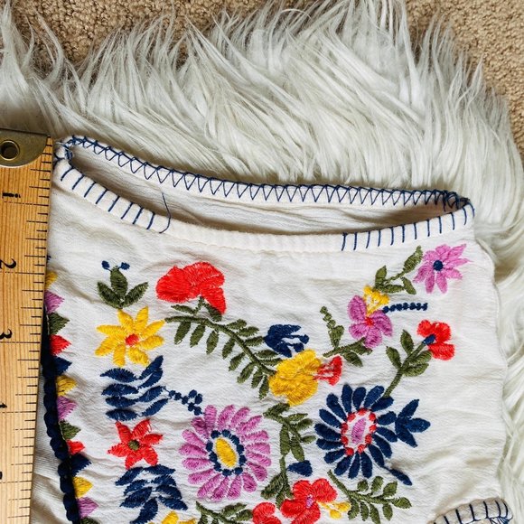 Hollister White Embroidered Sleeveless Top S - Picture 8 of 9